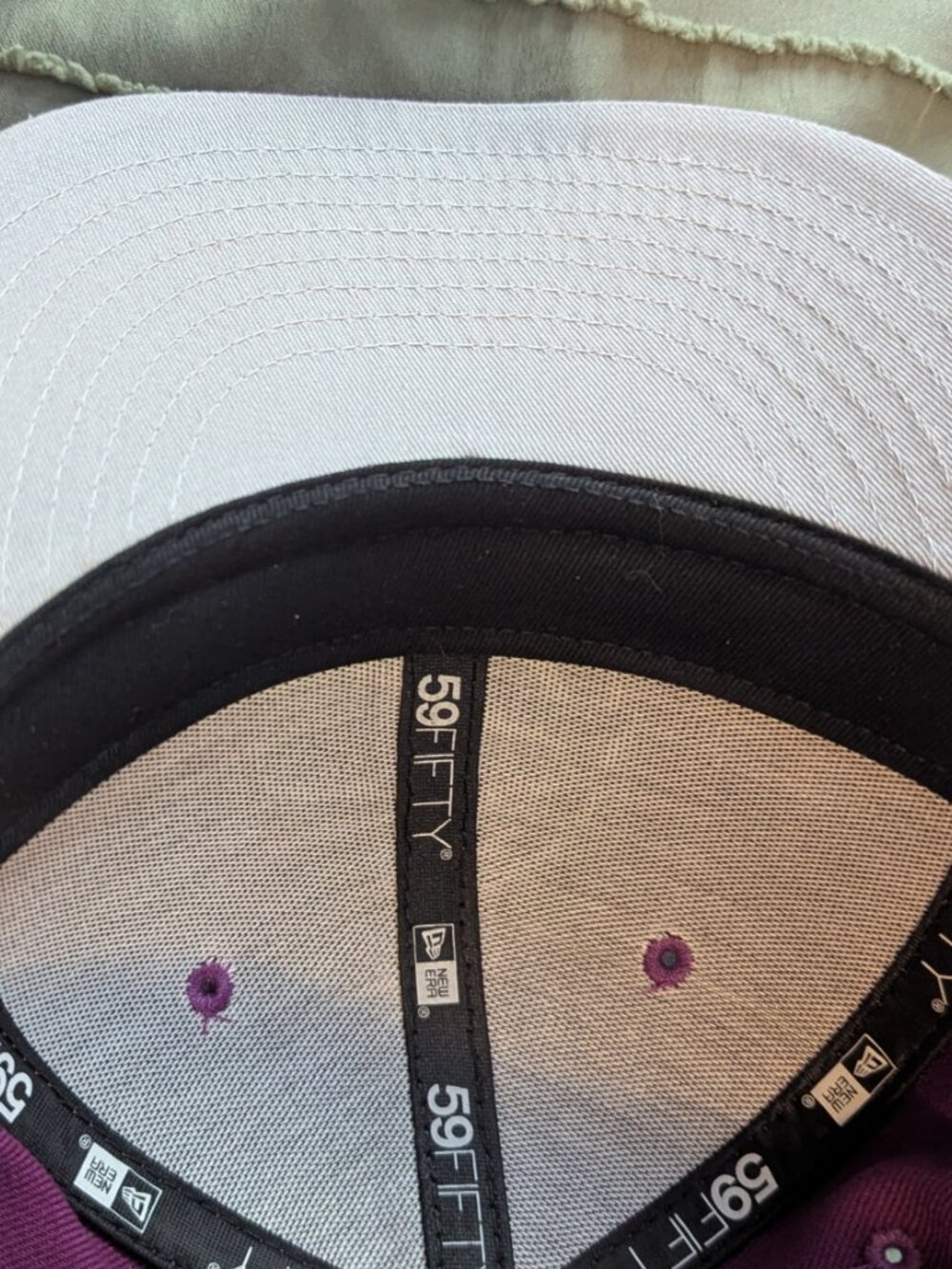Toronto Raptors Baseball Cap - Picture 3 of 7